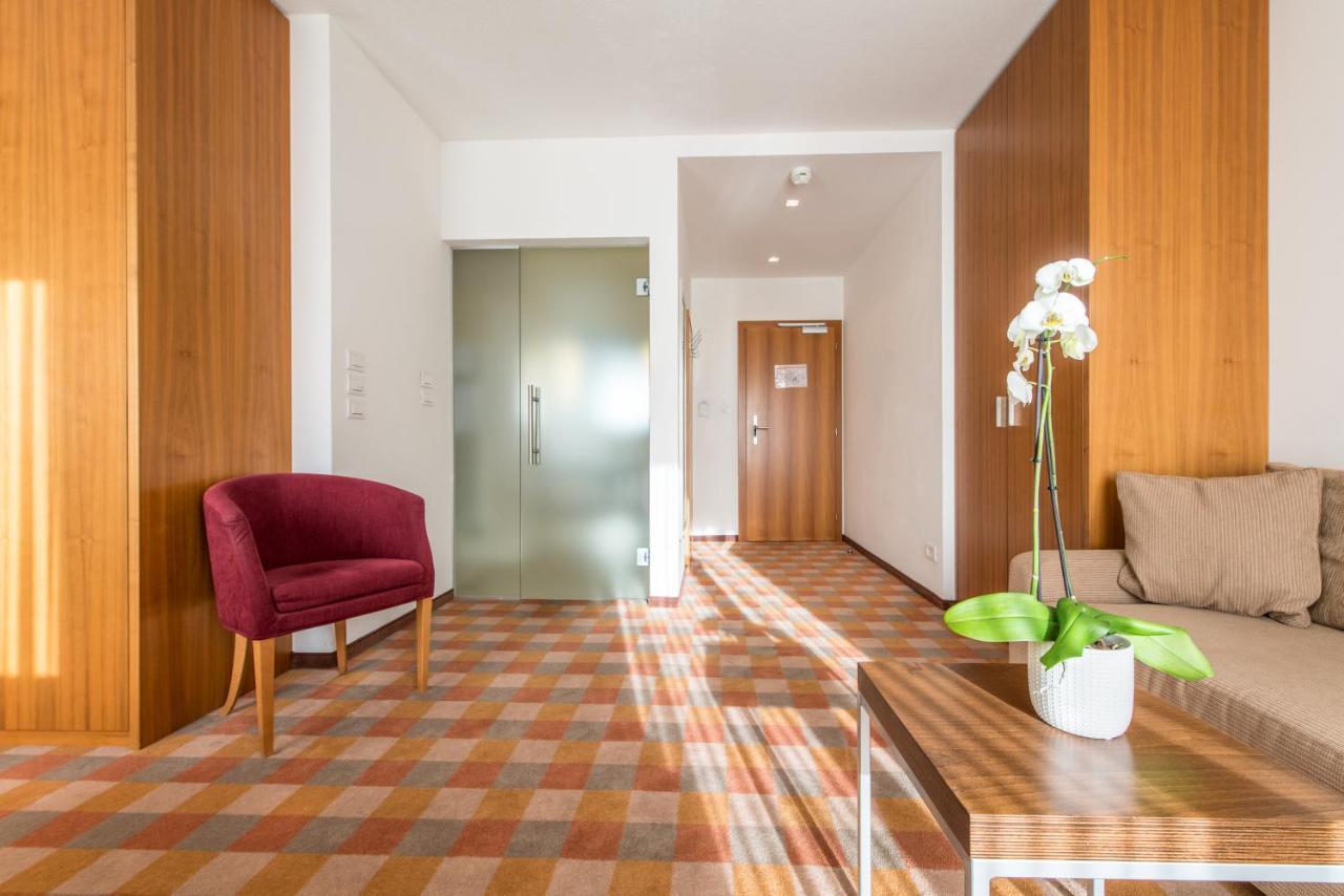 Hotel Tubris Campo Tures Ngoại thất bức ảnh