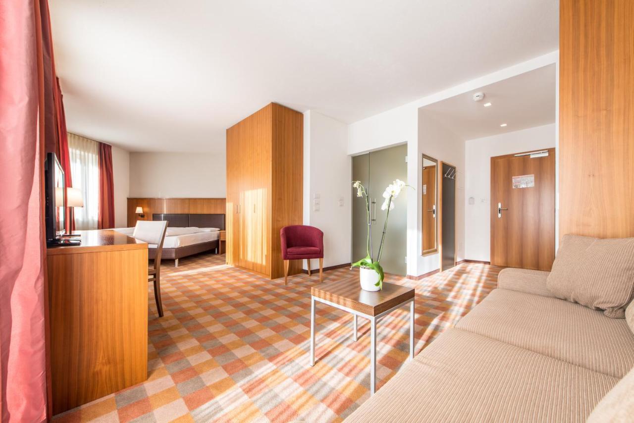Hotel Tubris Campo Tures Ngoại thất bức ảnh