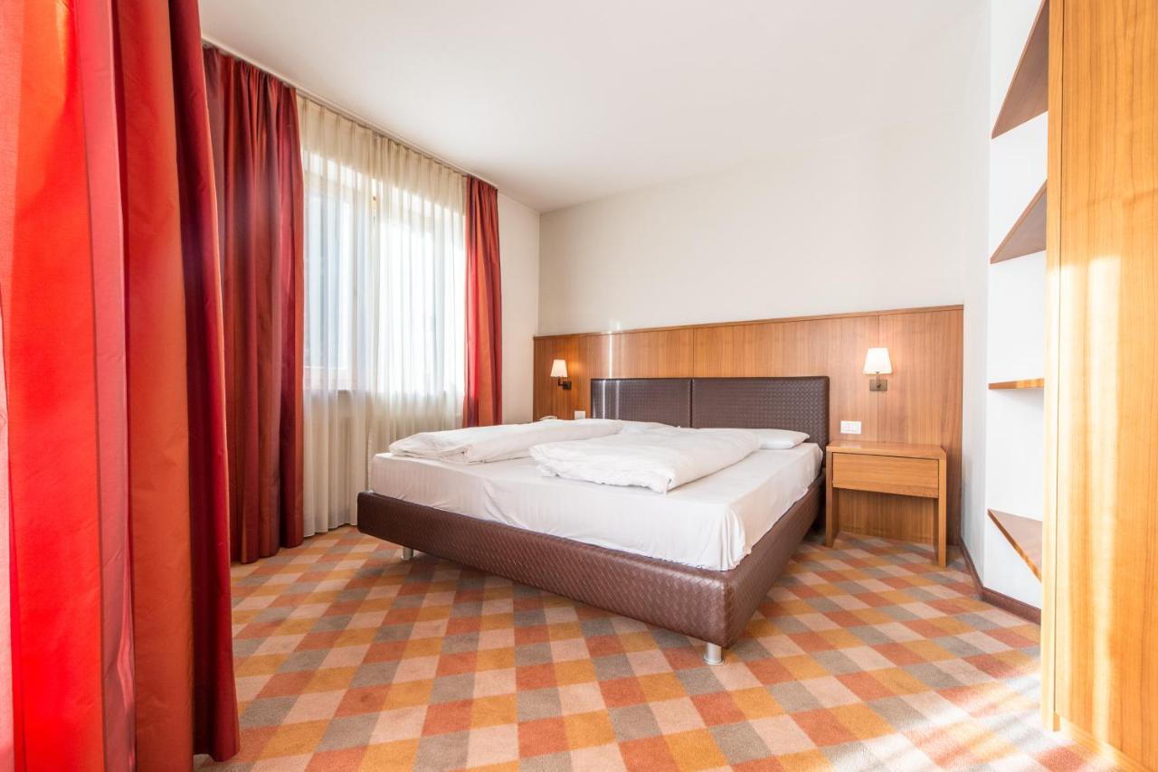 Hotel Tubris Campo Tures Ngoại thất bức ảnh