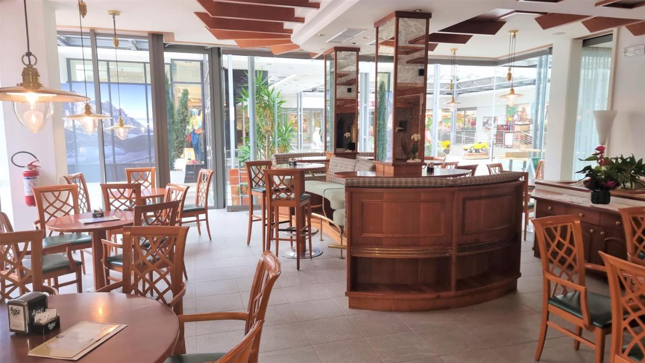 Hotel Tubris Campo Tures Ngoại thất bức ảnh