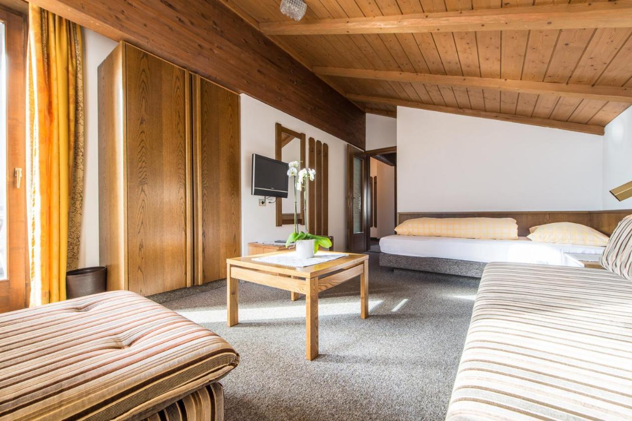 Hotel Tubris Campo Tures Ngoại thất bức ảnh