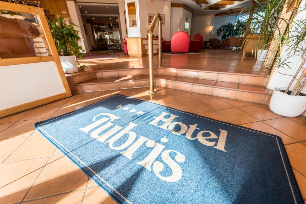 Hotel Tubris Campo Tures Ngoại thất bức ảnh